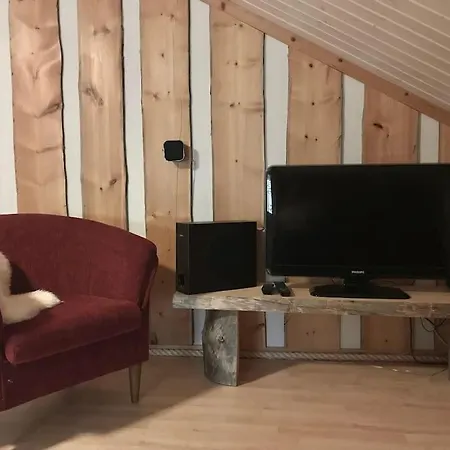 Elegant And Cosy Log Aurora Äkäslompolo