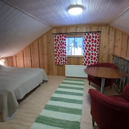 Elegant And Cosy Log Aurora * Äkäslompolo